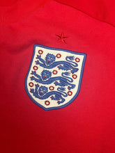 Cargar imagen en el visor de la galería, vintage Umbro England 2010 away jersey {L}
