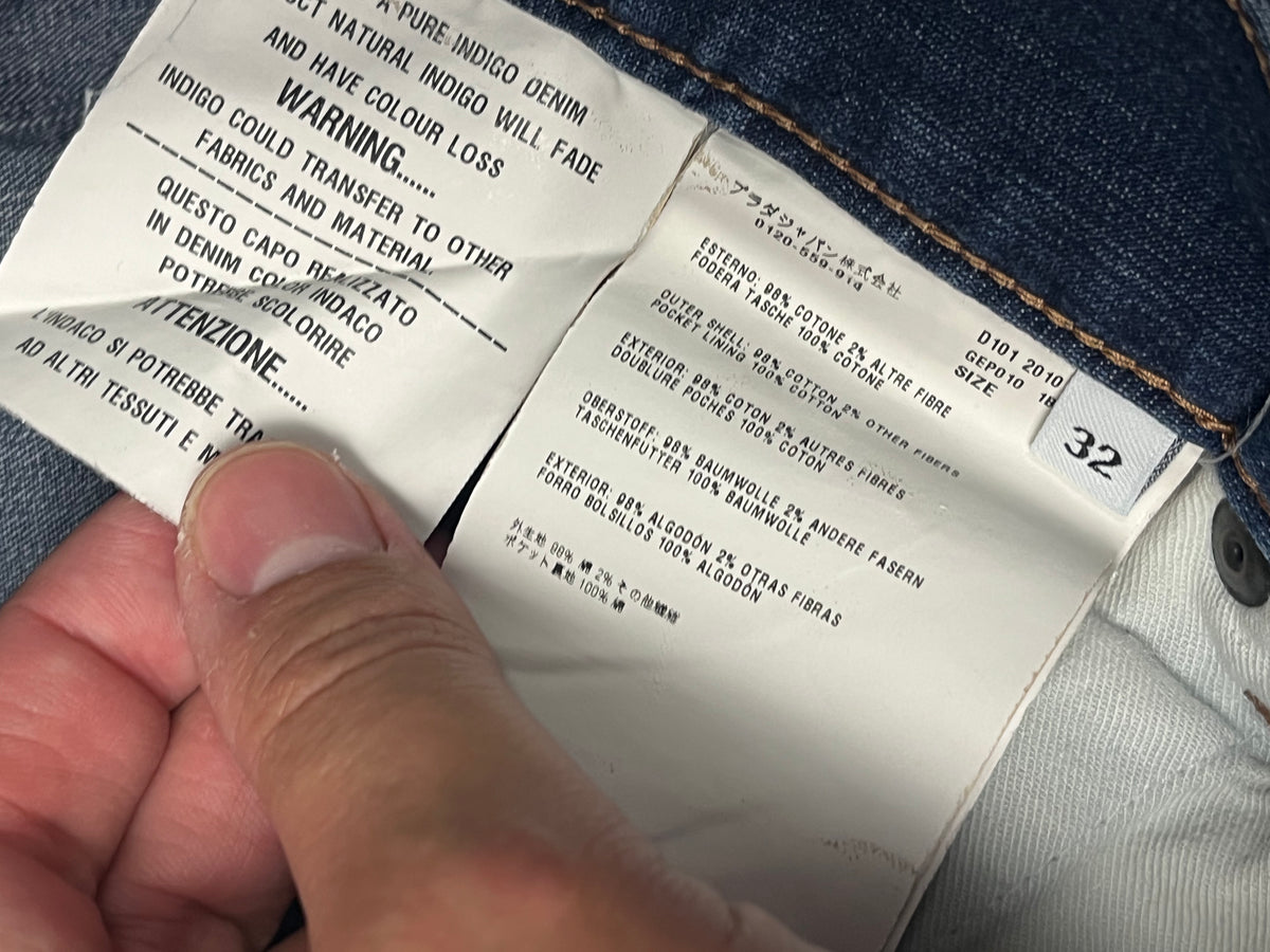 vintage Prada jeans {S-M}