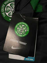 Cargar imagen en el visor de la galería, vintage Nike Fc Celtic trainingsjersey 2011 DSWT {S}
