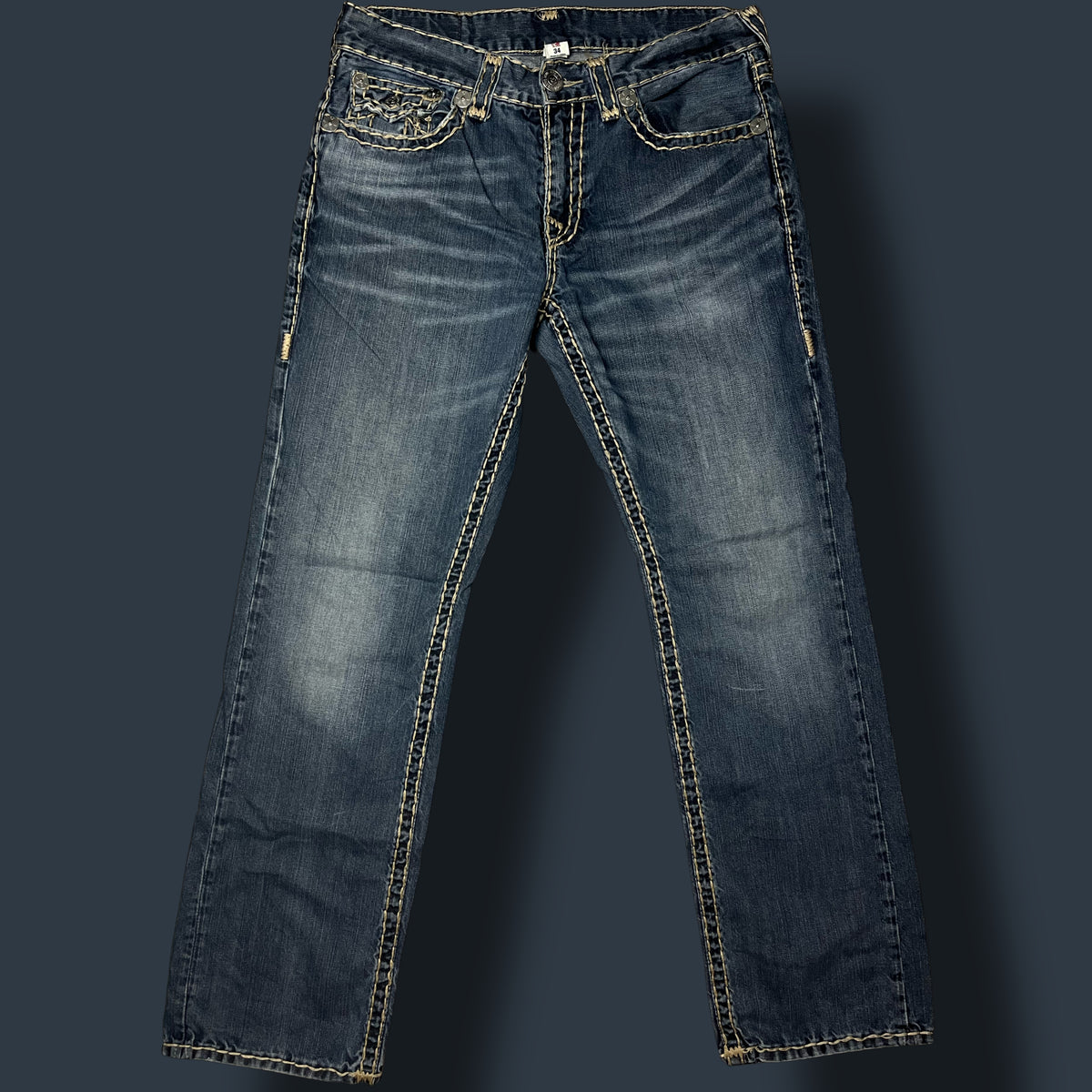 vintage True Religion jeans {L-XL}