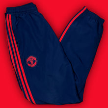 Load image into Gallery viewer, vintage Adidas Manchester United trackpants {M-L}
