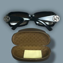 Charger l&#39;image dans la galerie, vintage Gucci shades

