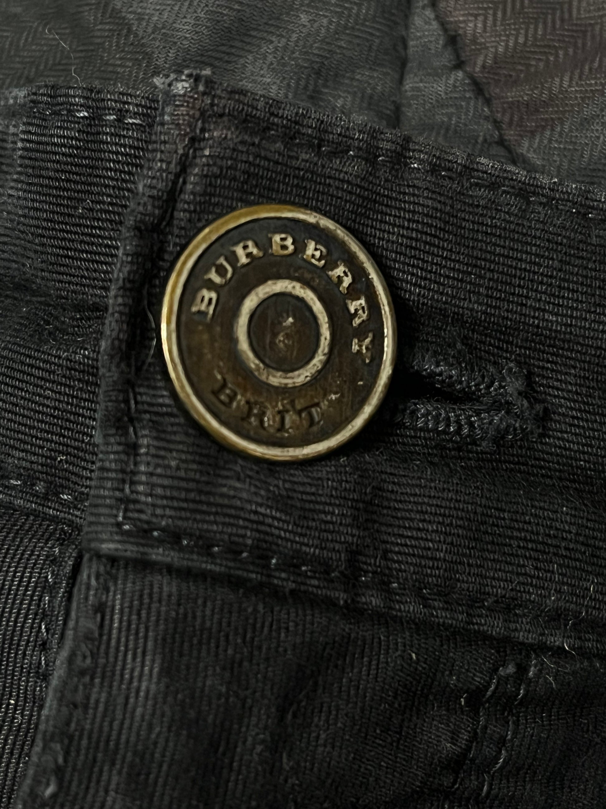 vintage Burberry jeans {S-M}