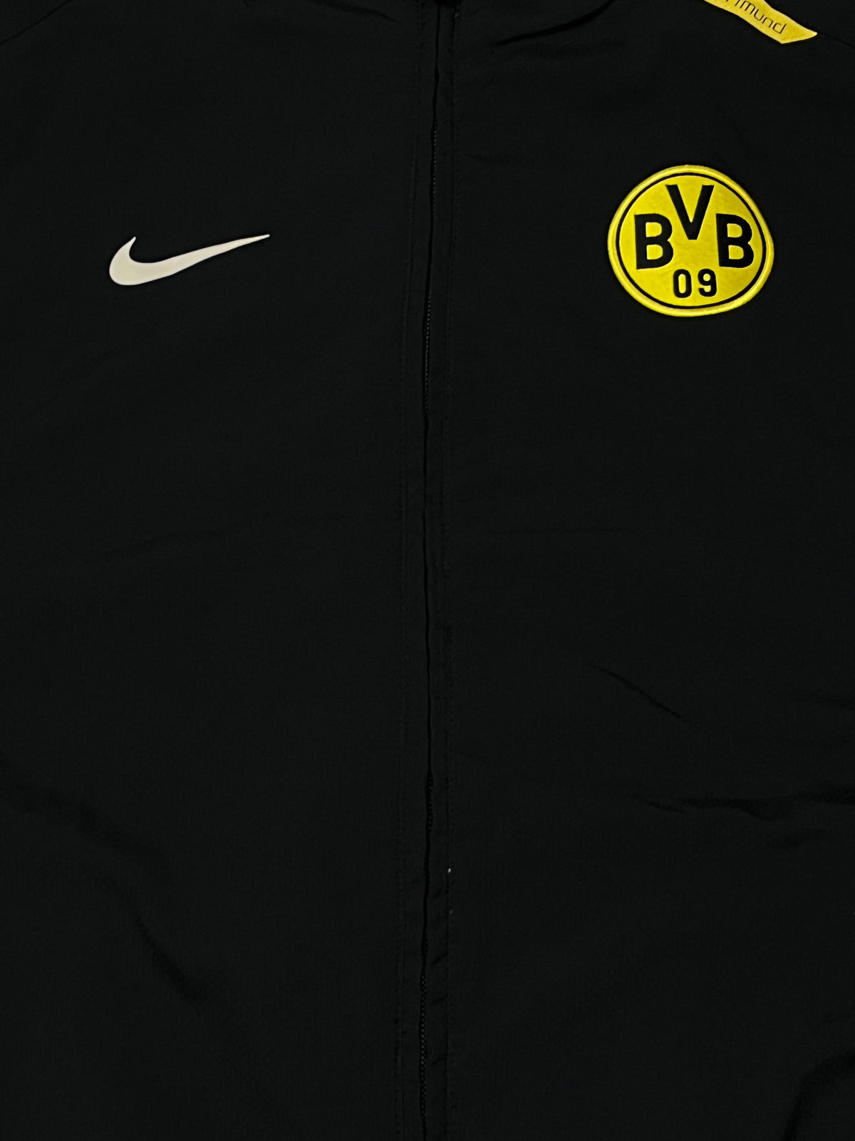 vintage Nike BVB Dortmund windbreaker {L-XL}