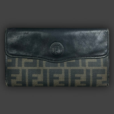 vintage Fendi wallet