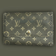 Load image into Gallery viewer, vintage Louis Vuitton keyholder/keypouch

