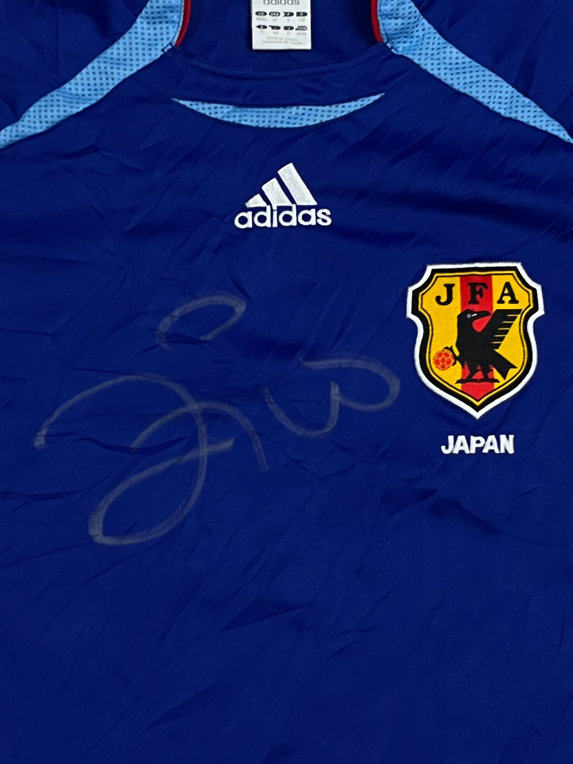 vintage Adidas Japan 2006 home jersey + signature {M-L}