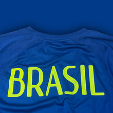 Carica l&#39;immagine nel visualizzatore di Gallery, vintage Nike Brasil jersey training-set 2014 DSWT {XL}
