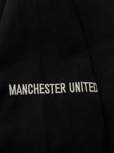 Charger l&#39;image dans la galerie, vintage Nike Manchester United windbreaker
