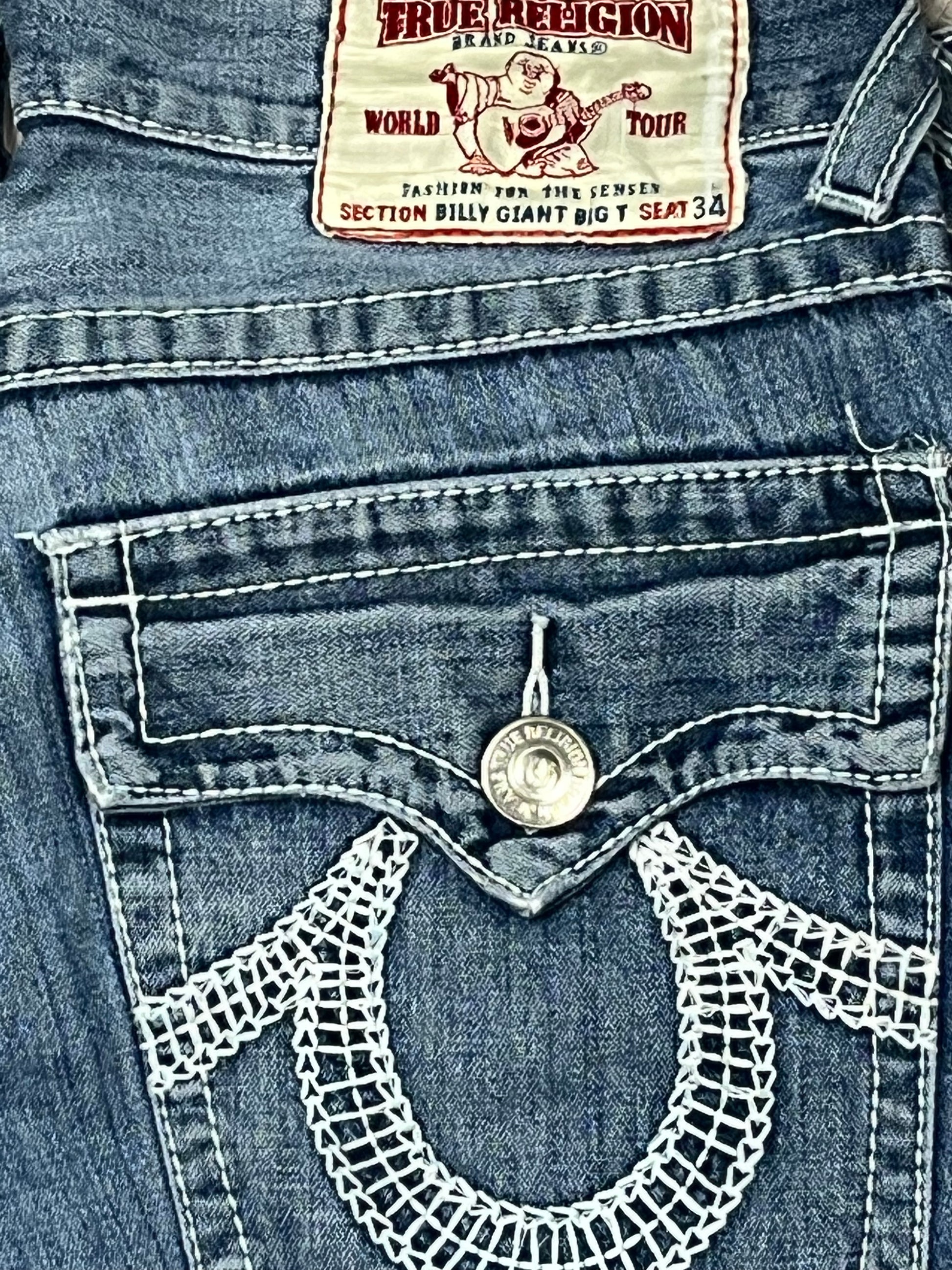 vintage True Religion jeans {L-XL}