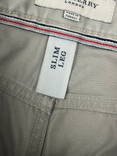 Load image into Gallery viewer, vintage Burberry jeans {M-L}
