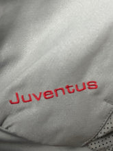 Cargar imagen en el visor de la galería, vintage Nike Juventus Turin windbreaker {XL-XXL}
