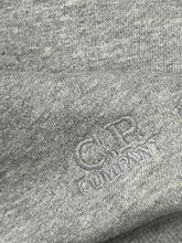 Cargar imagen en el visor de la galería, vintage C.P. Company sweater {M}
