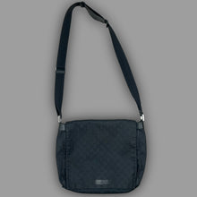Load image into Gallery viewer, vintage Gucci messengerbag
