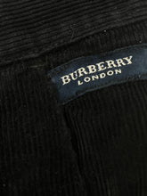 Load image into Gallery viewer, vintage Burberry cordpants {M-L}
