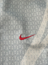 Cargar imagen en el visor de la galería, vintage Nike TN TUNED reversible windbreaker
