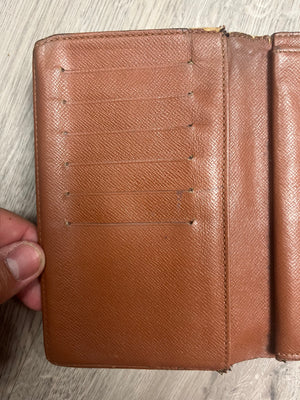 vintage Louis Vuitton wallet