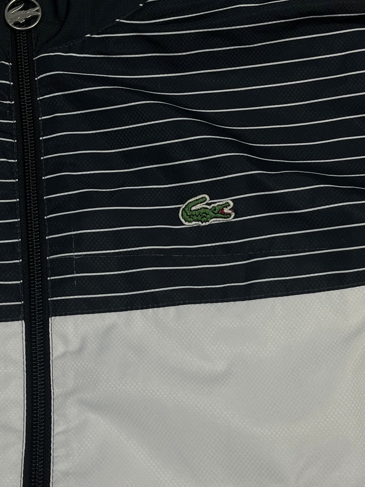 vintage Lacoste windbreaker {XS-S}