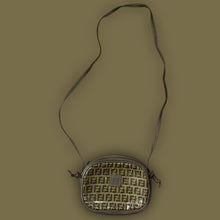 Lade das Bild in den Galerie-Viewer, vintage Fendi slingbag
