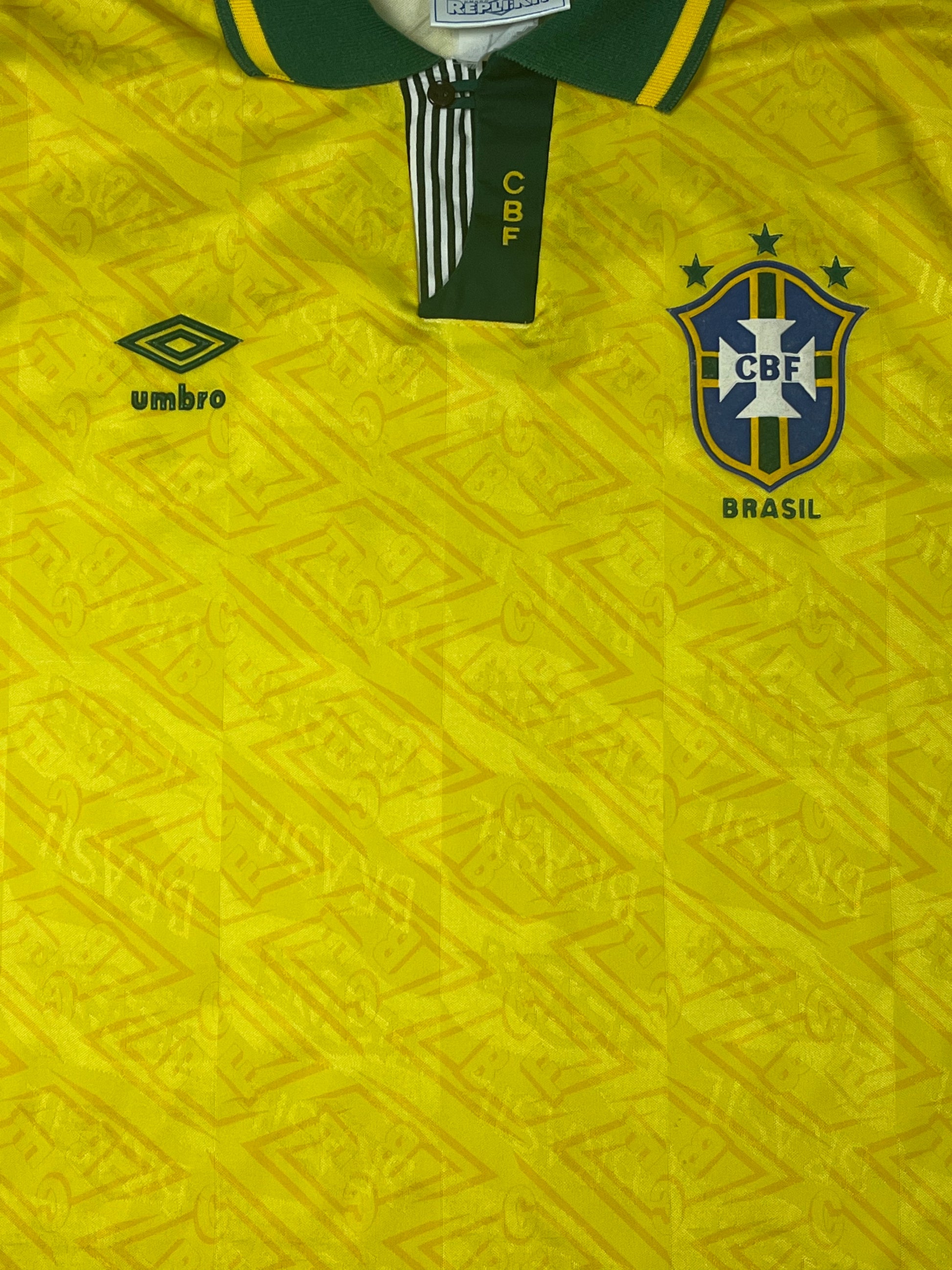 vintage Nike Brasil 1992-1993 home jersey {L-XL}