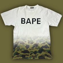 Carregar imagem no visualizador da galeria, vintage BAPE a bathing ape t-shirt {L}
