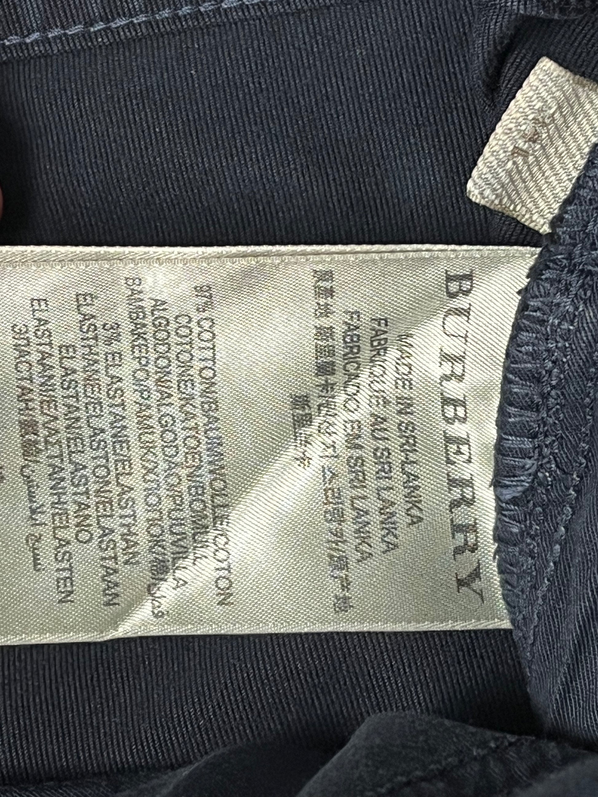 vintage Burberry jeans {S-M}