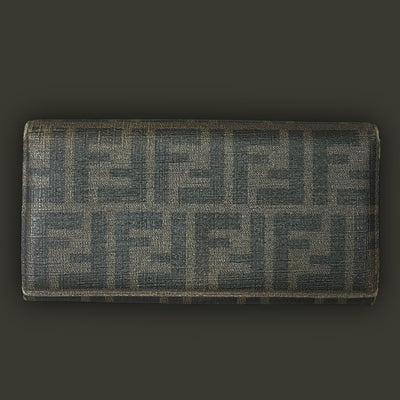 vintage Fendi wallet