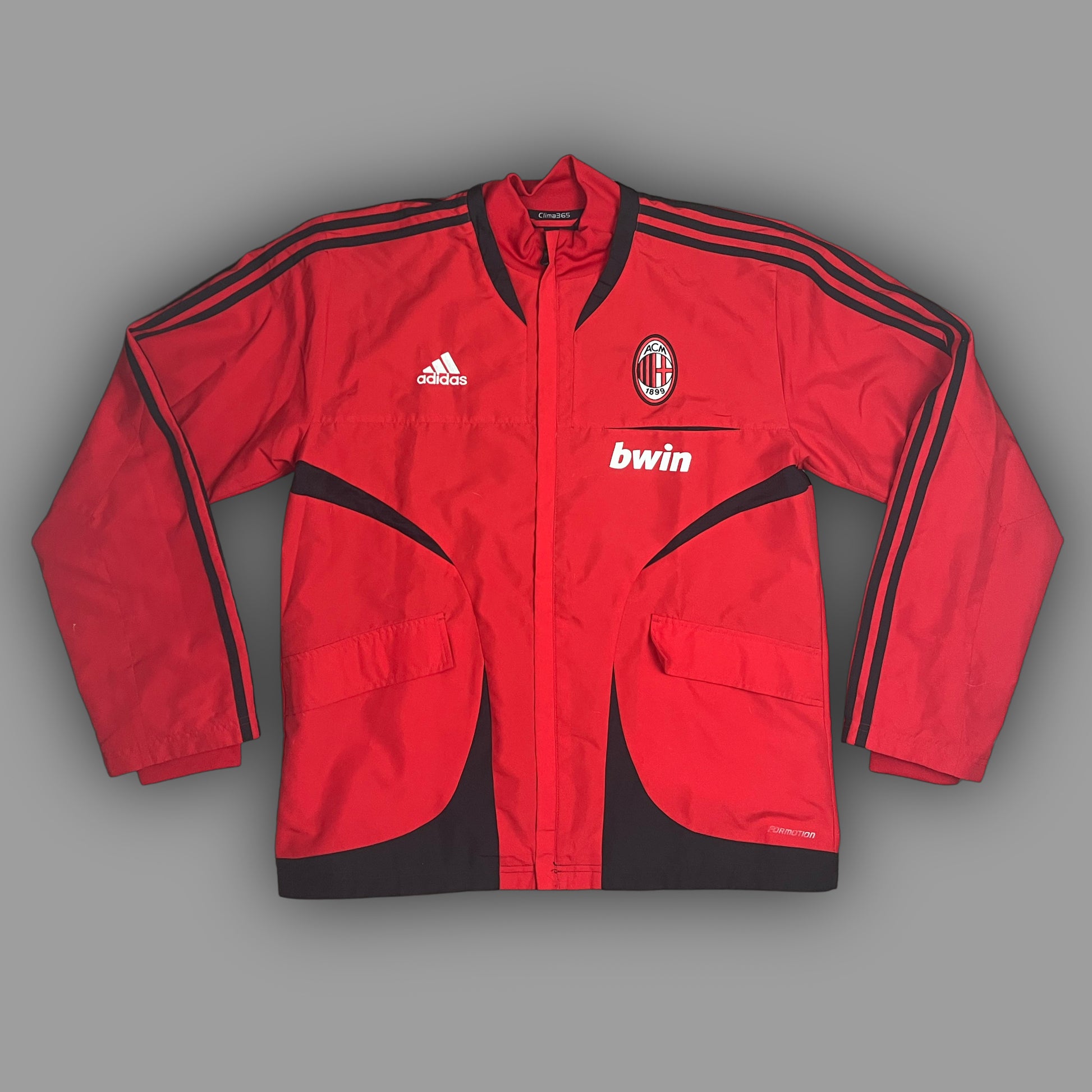 vintage Adidas Ac Milan windbreaker {L-XL}