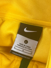 Carregar imagem no visualizador da galeria, vintage Nike Brasil trackjacket {L-XL}
