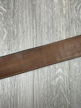 Lade das Bild in den Galerie-Viewer, vintage Fendi belt
