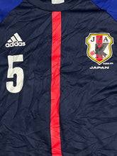 Cargar imagen en el visor de la galería, vintage Adidas Japan 2012 home jersey {M}
