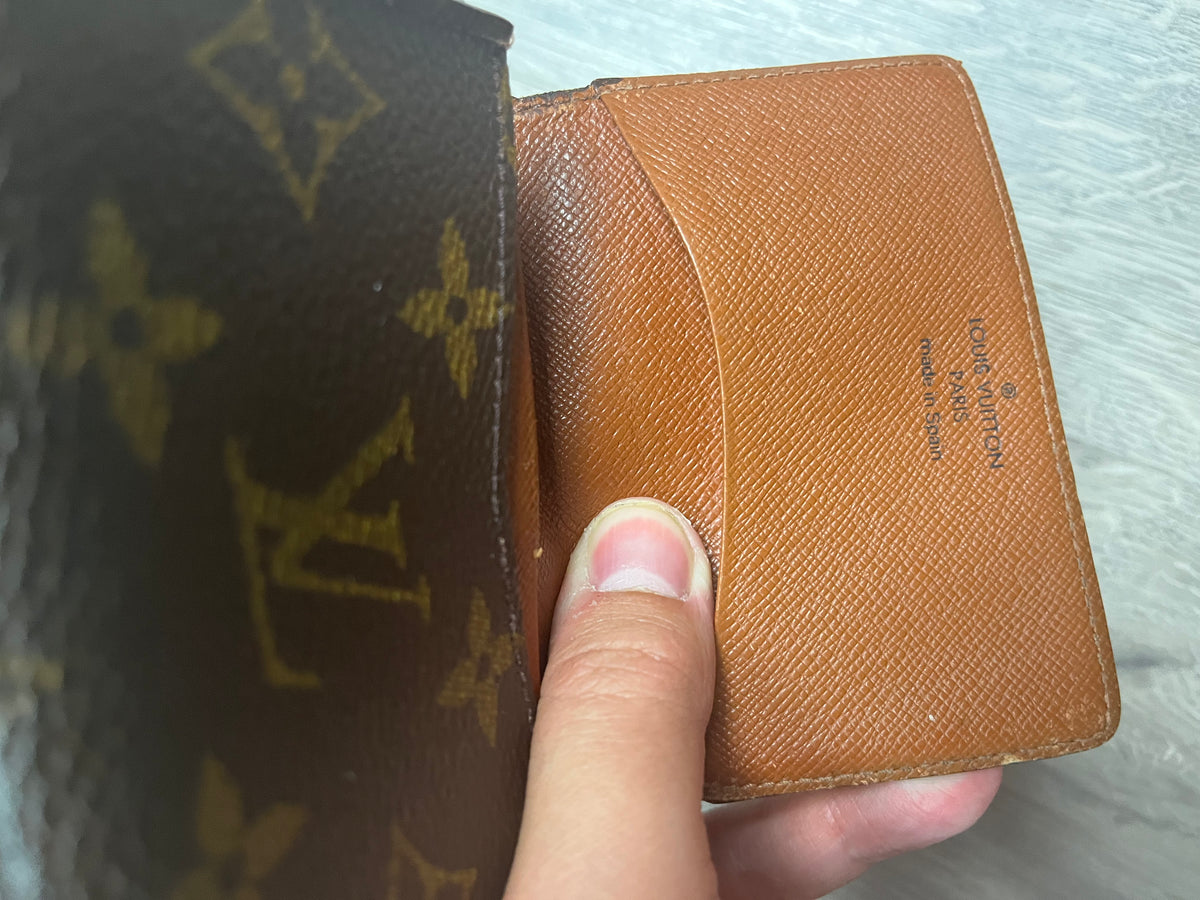 vintage Louis Vuitton wallet
