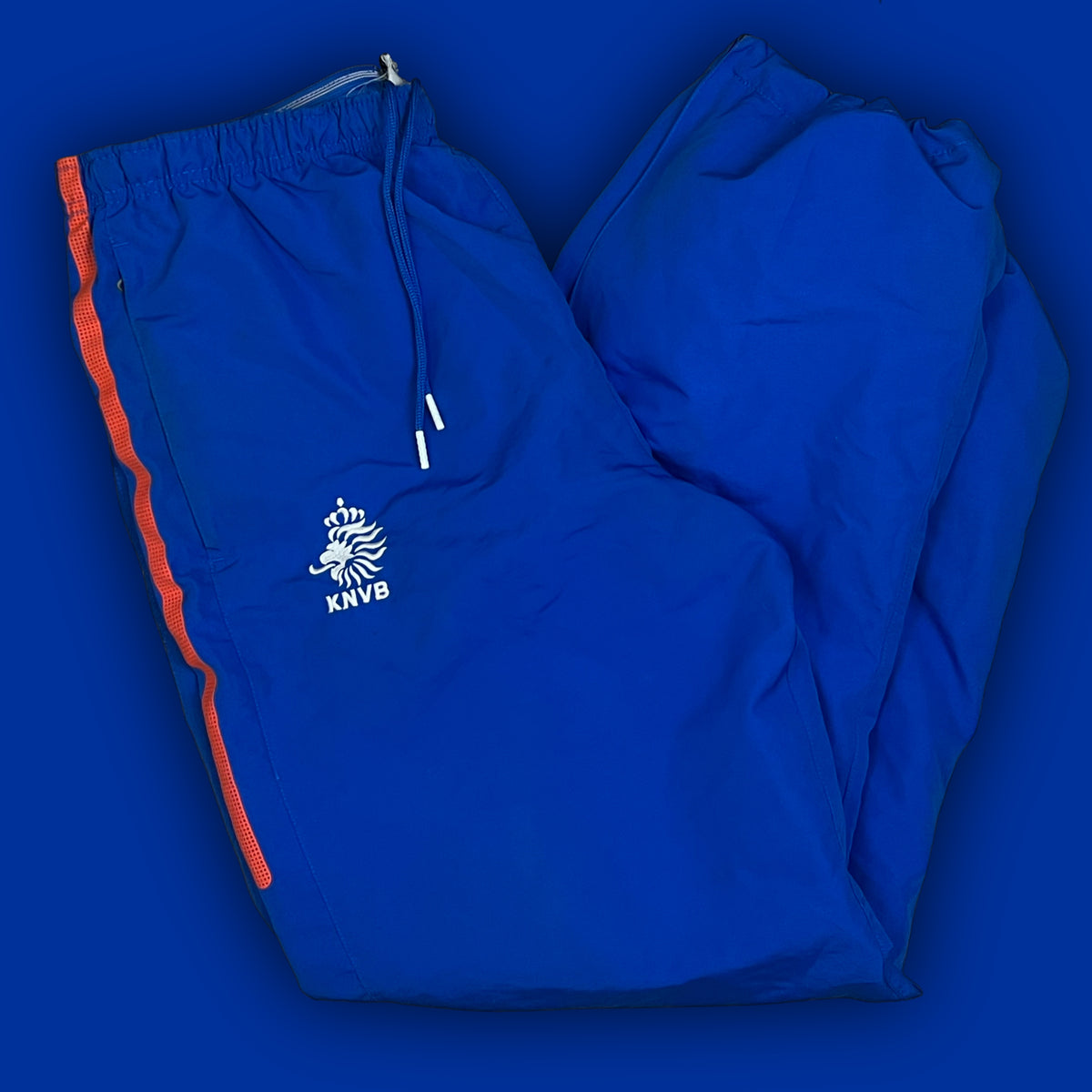 vintage Nike Netherlands trackpants {L-XL}