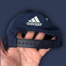 Cargar imagen en el visor de la galería, vintage Adidas Real Madrid cap
