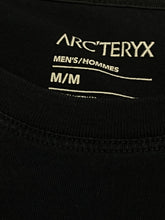 Load image into Gallery viewer, vintage Arcteryx t-shirt {S-M}
