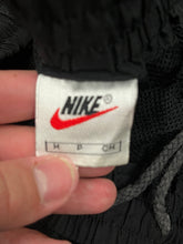 Cargar imagen en el visor de la galería, vintage Nike button pants - trackpants
