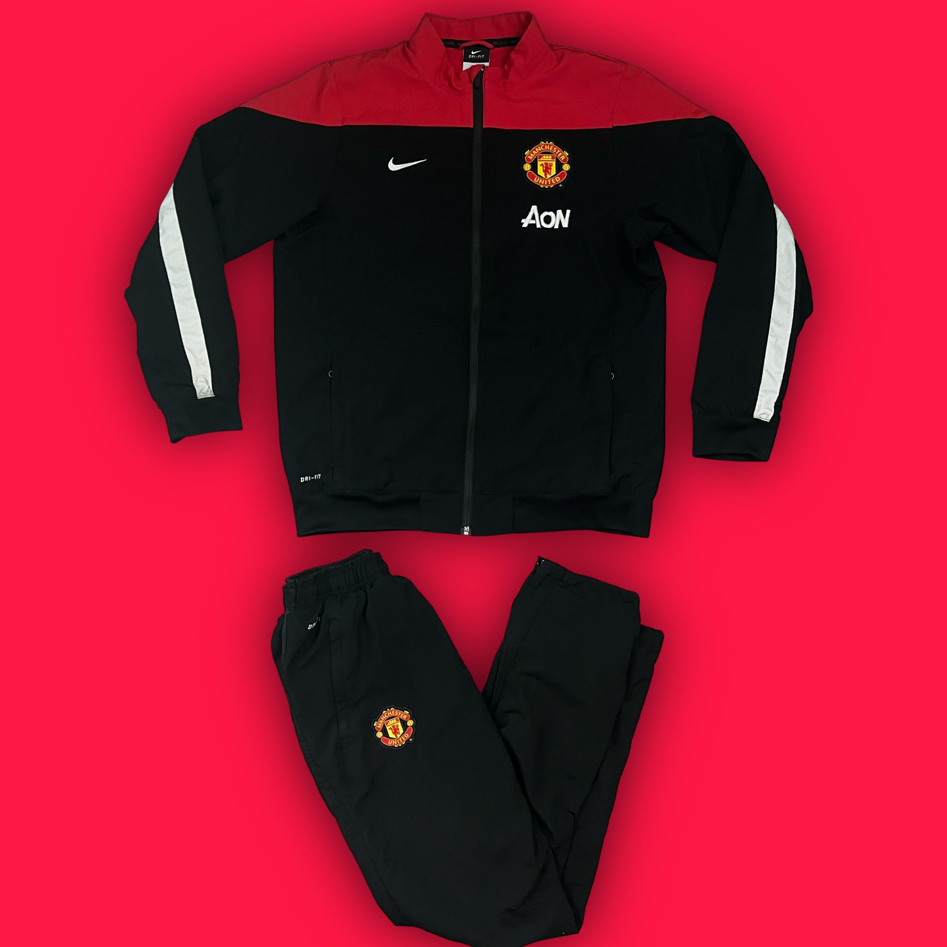 vintage Nike Manchester United tracksuit