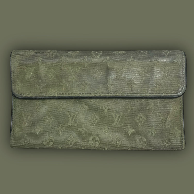 vintage Louis Vuitton wallet