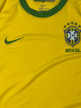 Charger l&#39;image dans la galerie, vintage Nike Brasil 2010 home jersey {S}
