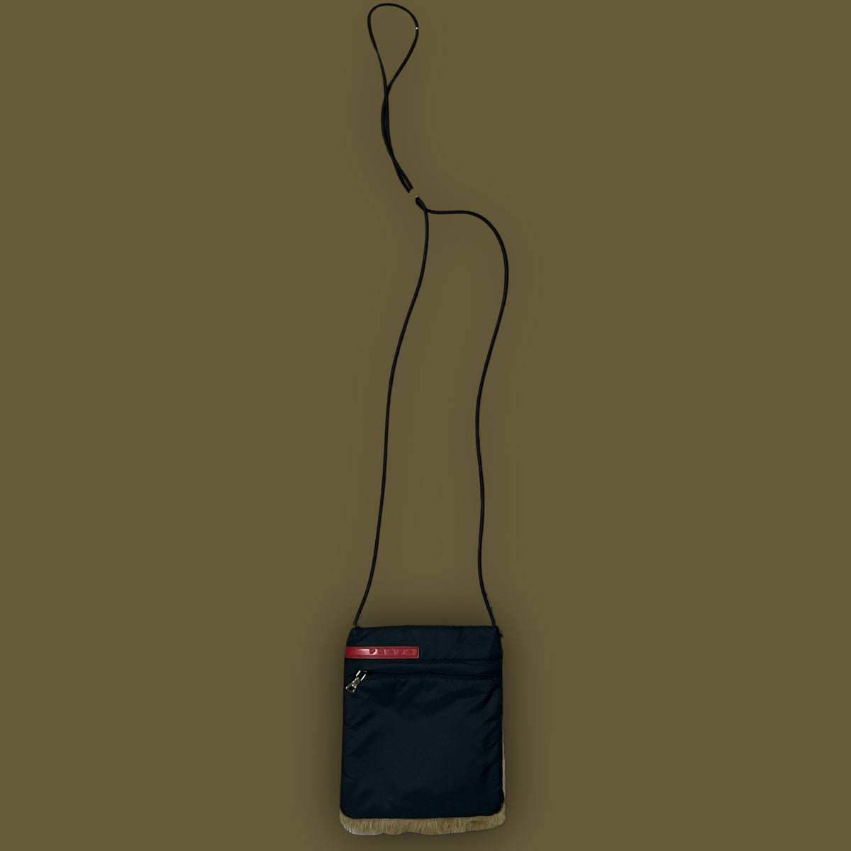 vintage Prada slingbag + fur