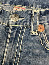 Charger l&#39;image dans la galerie, vintage True Religion jeans
