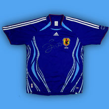 Load image into Gallery viewer, vintage Adidas Japan 2006 home jersey + signature {M-L}
