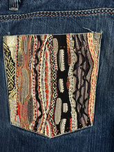 Carica l&#39;immagine nel visualizzatore di Gallery, vintage Coogi jeans {XL}
