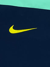 Lade das Bild in den Galerie-Viewer, vintage Nike Fc Barcelona windbreaker {M-L}
