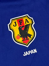 Cargar imagen en el visor de la galería, vintage Adidas Japan MAKI11 2006 home jersey {XL}
