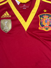 Cargar imagen en el visor de la galería, vintage Adidas Spain 2013 home jersey {S}
