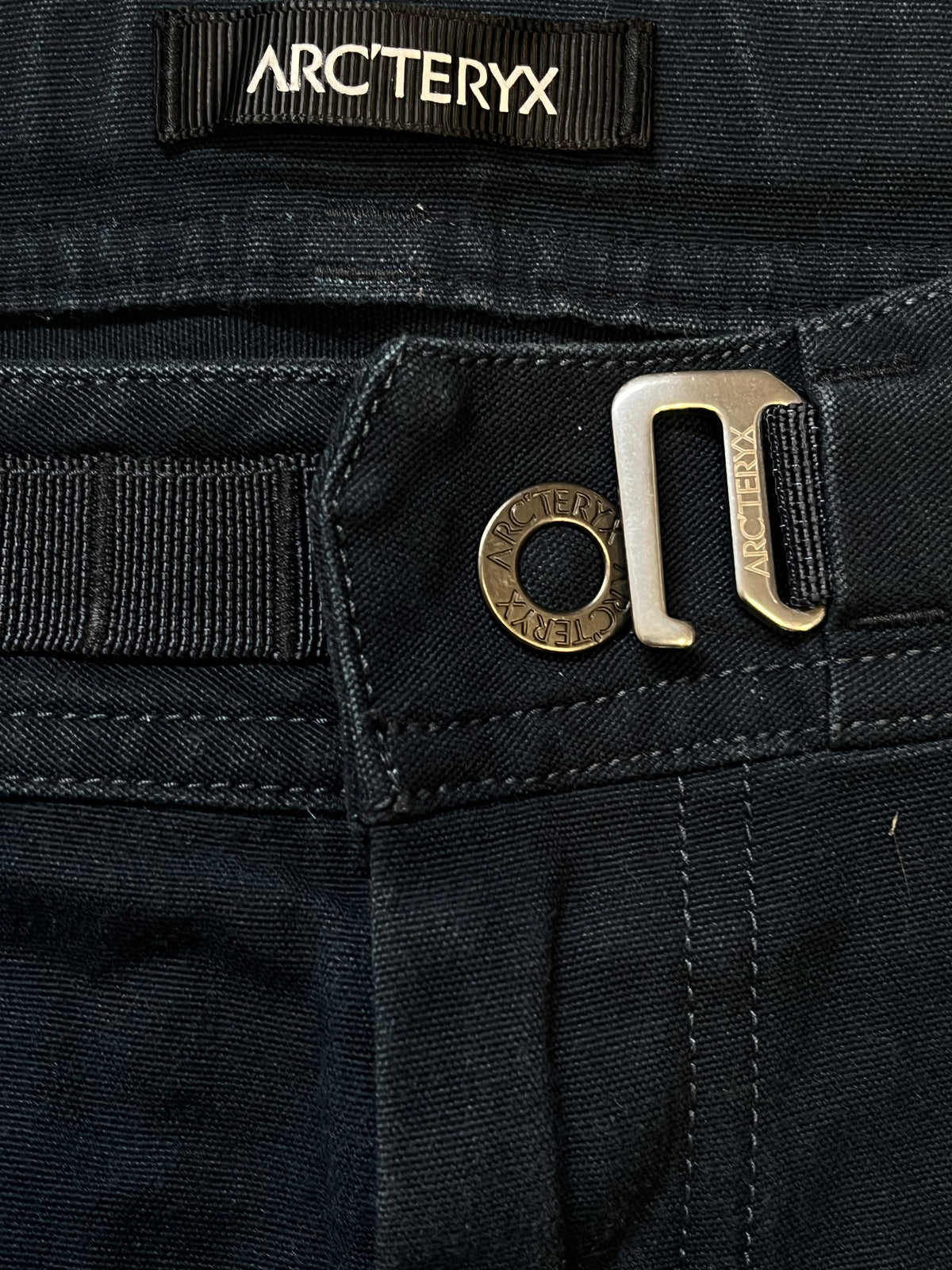 vintage Arcteryx pants {M-L}