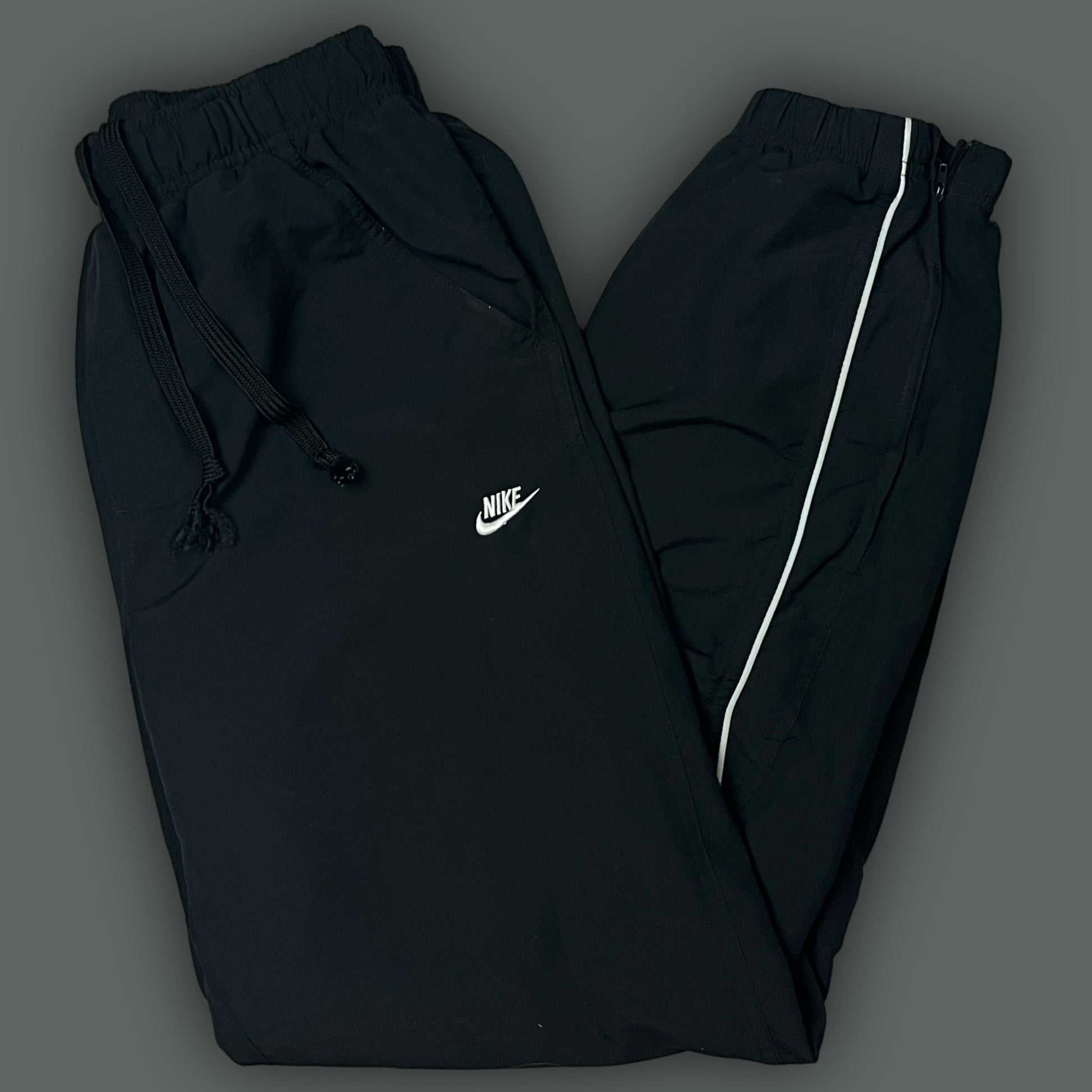 vintage Nike trackpants {M-L}