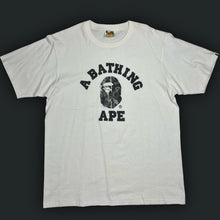 Load image into Gallery viewer, vintage BAPE a bathing ape t-shirt {L}
