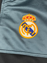 Carregar imagem no visualizador da galeria, vintage Adidas Real Madrid trackjacket {M-L}
